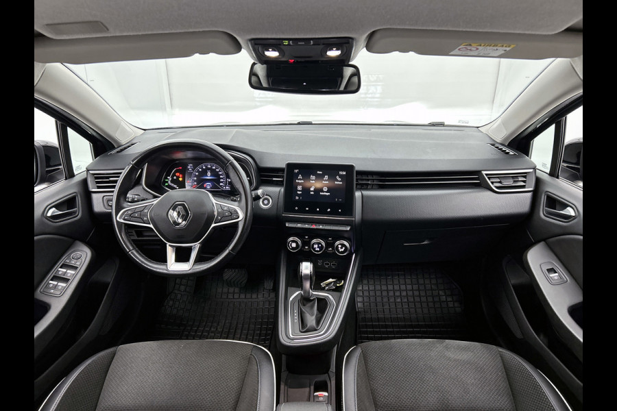 Renault Clio 1.3 TCe line(Goed OnderH, Camera, Trekhaak, Carplay, Climate Con, Navi, Etc)