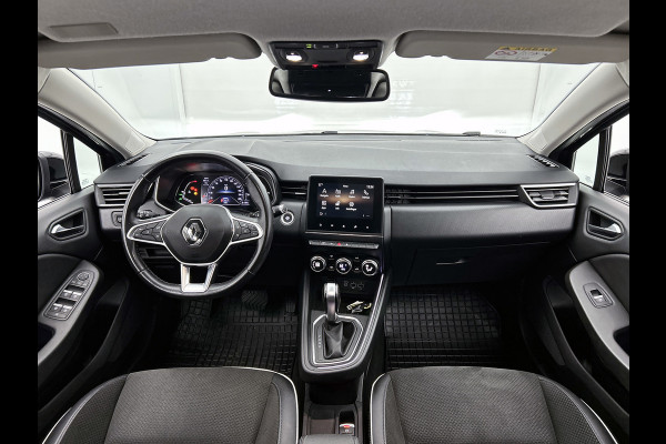 Renault Clio 1.3 TCe line(Goed OnderH, Camera, Trekhaak, Carplay, Climate Con, Navi, Etc)