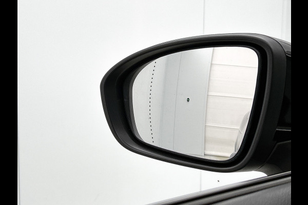 Renault Clio 1.3 TCe line(Goed OnderH, Camera, Trekhaak, Carplay, Climate Con, Navi, Etc)