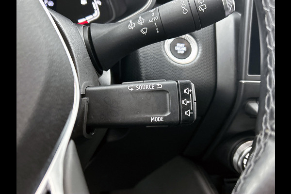 Renault Clio 1.3 TCe line(Goed OnderH, Camera, Trekhaak, Carplay, Climate Con, Navi, Etc)