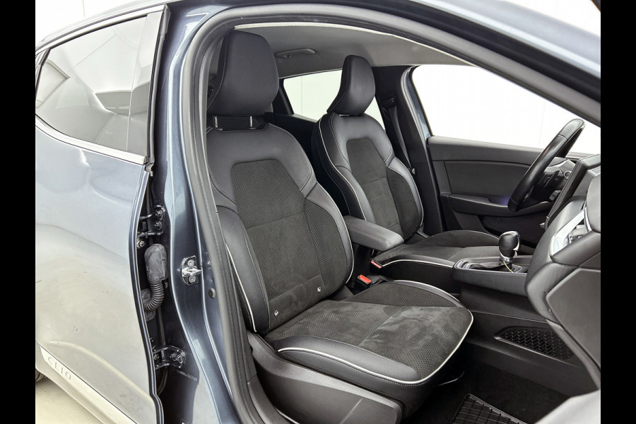 Renault Clio 1.3 TCe line(Goed OnderH, Camera, Trekhaak, Carplay, Climate Con, Navi, Etc)