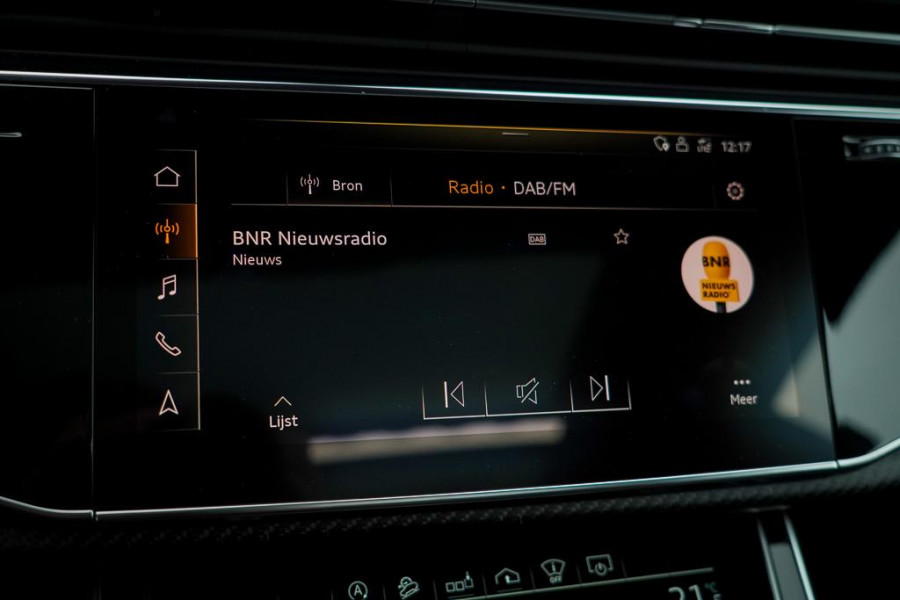 Audi Q8 4.0 TFSI RS Q8 quattro / NL Auto / Pano / Keramisch / Performance / Stoelklima