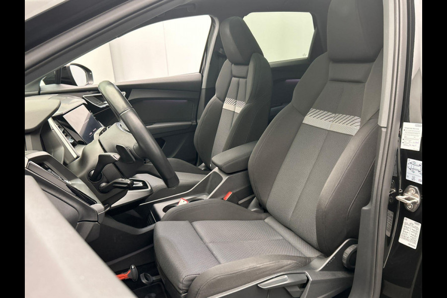 Audi Q4 e-tron 40 Launch edition Advanced Plus 77 kWh Trekhaak Adaptieve Cruise Panoramadak Virtual-cockpit Stuur/Stoel Verwarming