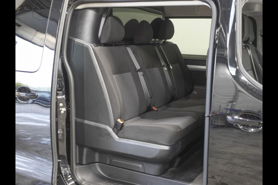 Peugeot Expert 2.0 HDI 180PK Dubbele Cabine Automaat Peugeot Expert 2.0 BlueHDI 180 Automaat Airco Dubbele Cabine Navigatie