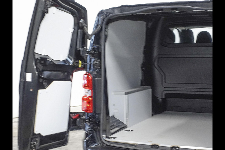 Peugeot Expert 2.0 HDI 180PK Dubbele Cabine Automaat Peugeot Expert 2.0 BlueHDI 180 Automaat Airco Dubbele Cabine Navigatie