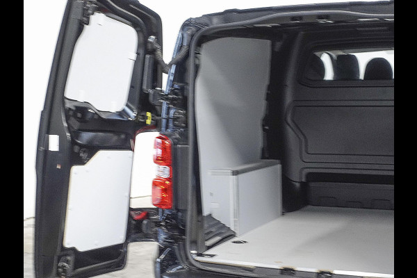 Peugeot Expert 2.0 HDI 180PK Dubbele Cabine Automaat Peugeot Expert 2.0 BlueHDI 180 Automaat Airco Dubbele Cabine Navigatie