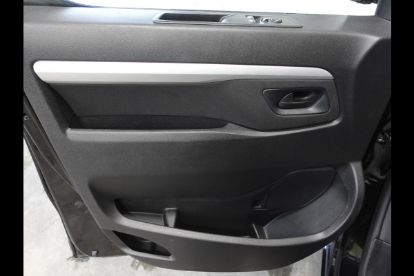 Peugeot Expert 2.0 HDI 180PK Dubbele Cabine Automaat Peugeot Expert 2.0 BlueHDI 180 Automaat Airco Dubbele Cabine Navigatie