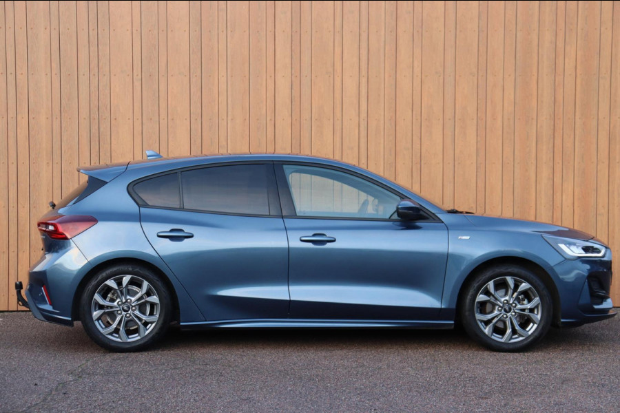 Ford Focus 1.0 EcoBoost Hybrid ST Line X 155pk org.NL head-up trekhaak camera stuur+stoel+raamverw.