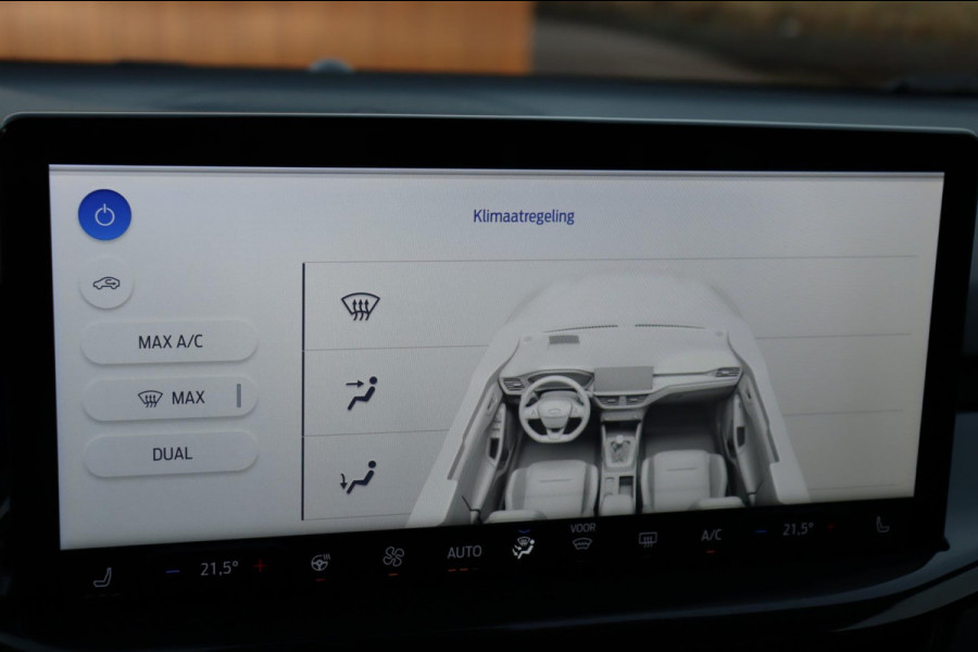 Ford Focus 1.0 EcoBoost Hybrid ST Line X 155pk org.NL head-up trekhaak camera stuur+stoel+raamverw.