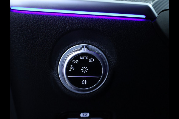 Mercedes-Benz C-Klasse Estate 300 e AMG Plug-In Hybride Edition AMG-Line | Panorama Schuif-Kanteldak | Alarm Klasse 3  |360° camera | Stuur en Stoelverwarming. Inclusief 24 maanden Mercedes-Benz Certified garantie voor Europa.