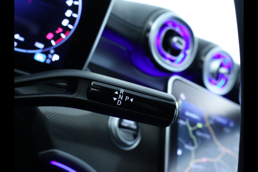 Mercedes-Benz C-Klasse Estate 300 e AMG Plug-In Hybride Edition AMG-Line | Panorama Schuif-Kanteldak | Alarm Klasse 3  |360° camera | Stuur en Stoelverwarming. Inclusief 24 maanden Mercedes-Benz Certified garantie voor Europa.