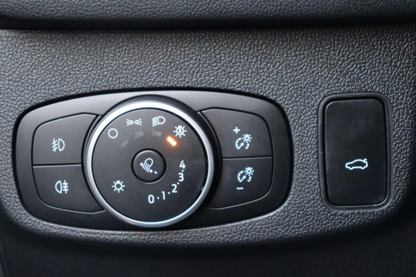 Ford FOCUS Wagon 1.0 EcoBoost ST Line X Business org.NL el.klep camera winter-pack