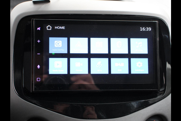 Peugeot 108 1.0 e-VTi Active | Navigatie | Apple Carplay/Android Auto | Touchscreen | Airco | Bluetooth | Led | 5 deurs