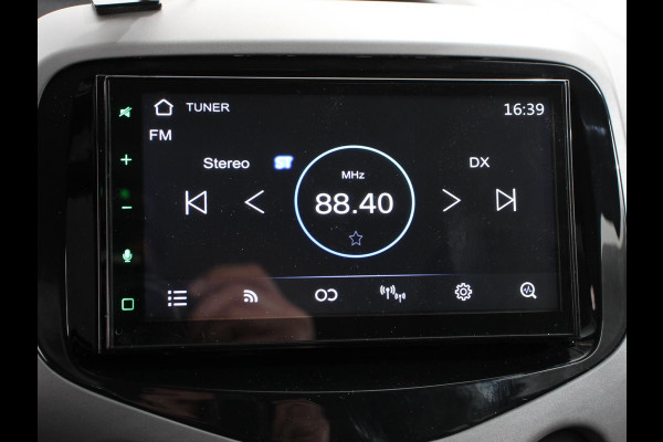 Peugeot 108 1.0 e-VTi Active | Navigatie | Apple Carplay/Android Auto | Touchscreen | Airco | Bluetooth | Led | 5 deurs