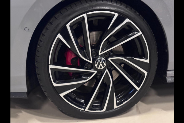 Volkswagen Golf 2.0 TDI GTD | PANO | HARMAN KARDON | IQ LIGHT | HEAD UP