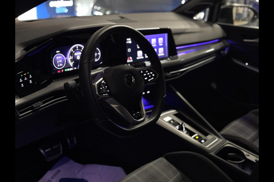 Volkswagen Golf 2.0 TDI GTD | PANO | HARMAN KARDON | IQ LIGHT | HEAD UP