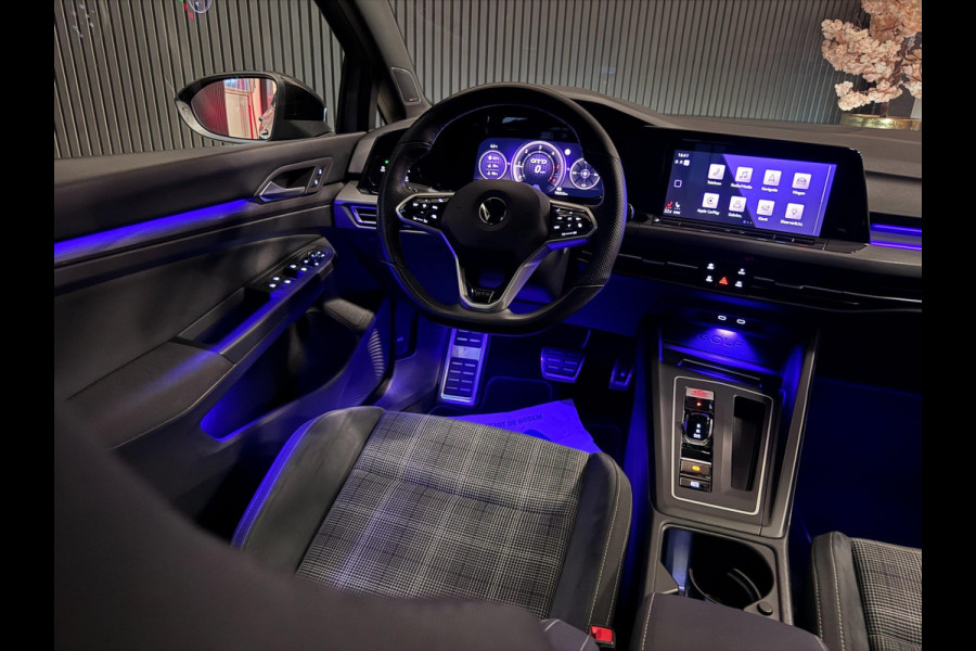Volkswagen Golf 2.0 TDI GTD | PANO | HARMAN KARDON | IQ LIGHT | HEAD UP