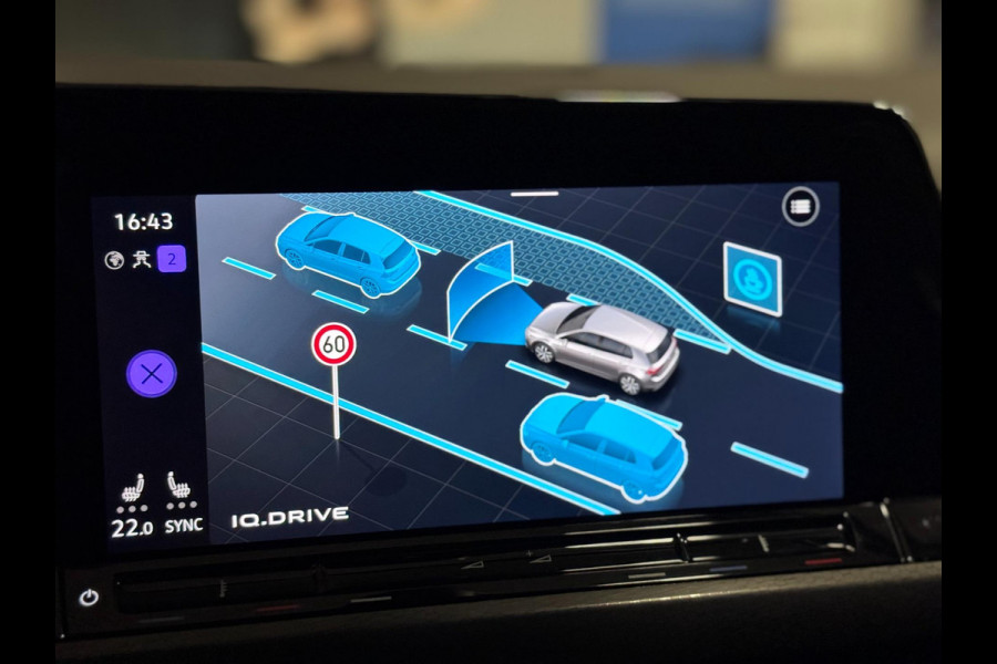 Volkswagen Golf 2.0 TDI GTD | PANO | HARMAN KARDON | IQ LIGHT | HEAD UP