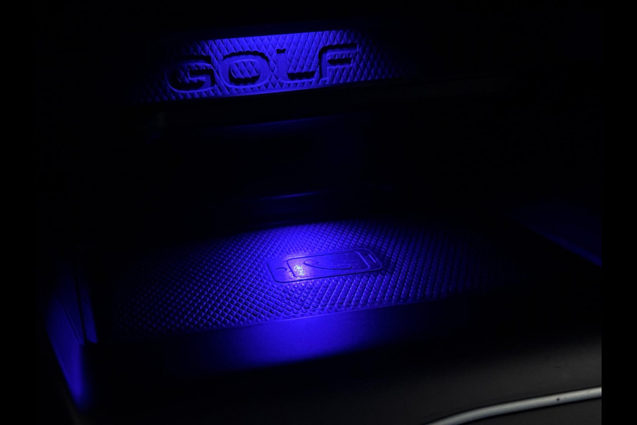Volkswagen Golf 2.0 TDI GTD | PANO | HARMAN KARDON | IQ LIGHT | HEAD UP