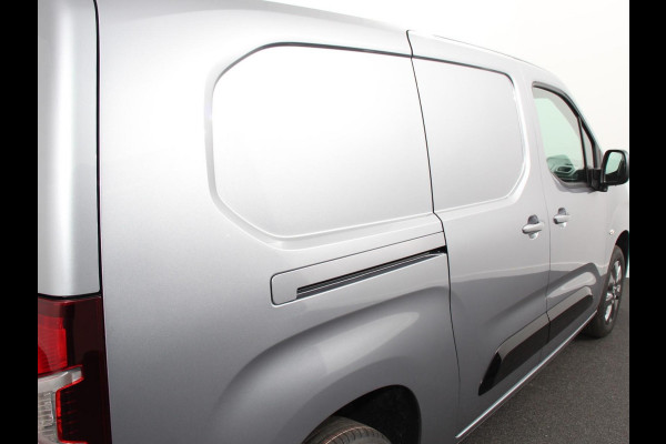 Opel Combo 1.5 BlueHDi 130 S&S L2 Apple Carplay / Android Auto Navigatie Trekhaak Airco Camera Cruise Control Parkeersensoren V+A DAB