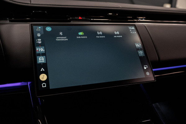 Land Rover Range Rover Sport 3.0 P460e Dynamic HSE PHEV *Meridian / Panorama / Surround-View / SV Bespoke Full Extended Leather Upgrade / Keyless*