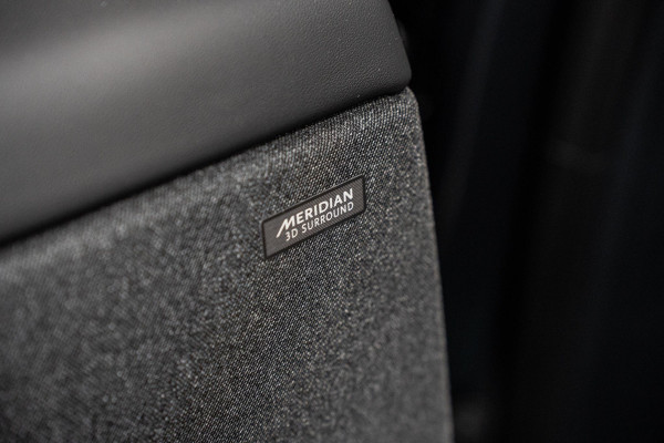 Land Rover Range Rover Sport 3.0 P460e Dynamic HSE PHEV *Meridian / Panorama / Surround-View / SV Bespoke Full Extended Leather Upgrade / Keyless*