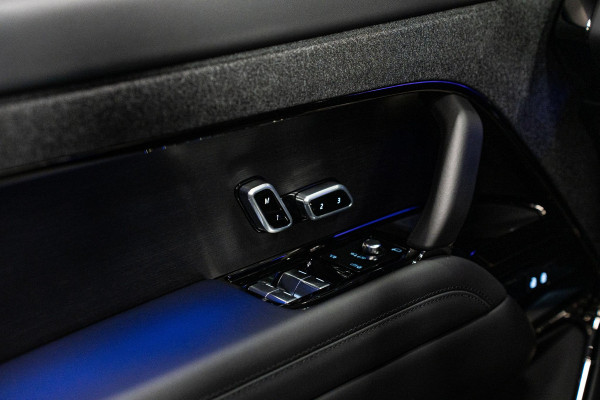 Land Rover Range Rover Sport 3.0 P460e Dynamic HSE PHEV *Meridian / Panorama / Surround-View / SV Bespoke Full Extended Leather Upgrade / Keyless*