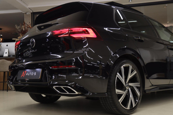 Volkswagen Golf 1.5 eTSI R-Line 150 PK BLACKSTYLE/PANO/CARPLAY/ACC/LANEASSIST/VOL