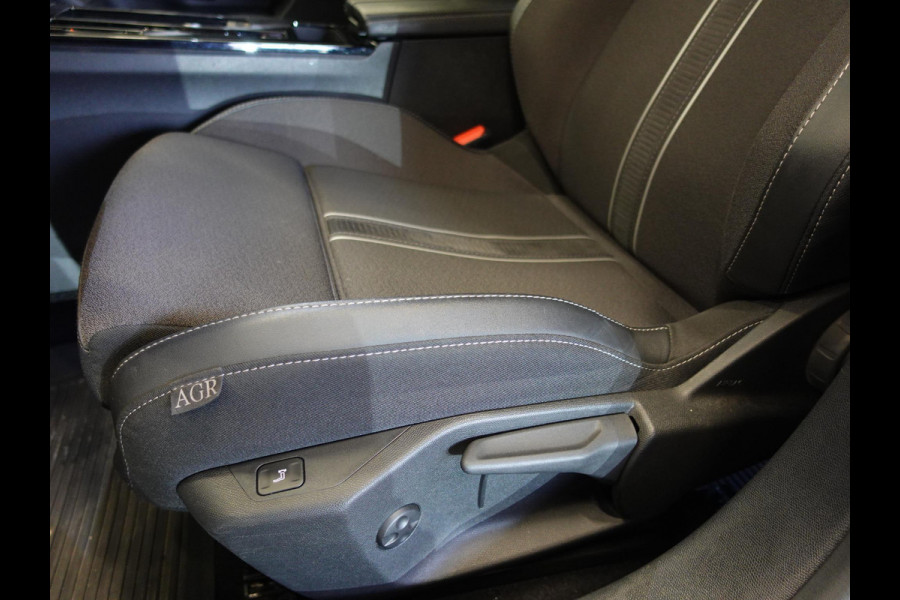 Opel Astra 1.2 Automaat GS Line | Climate control | Adaptive cruise control | LED | Voorstoelen verwarmd | Stuurwiel verwarmd | Achteruitrij camera 360* | Sfeer verlichting | Apple carplay/ Android auto