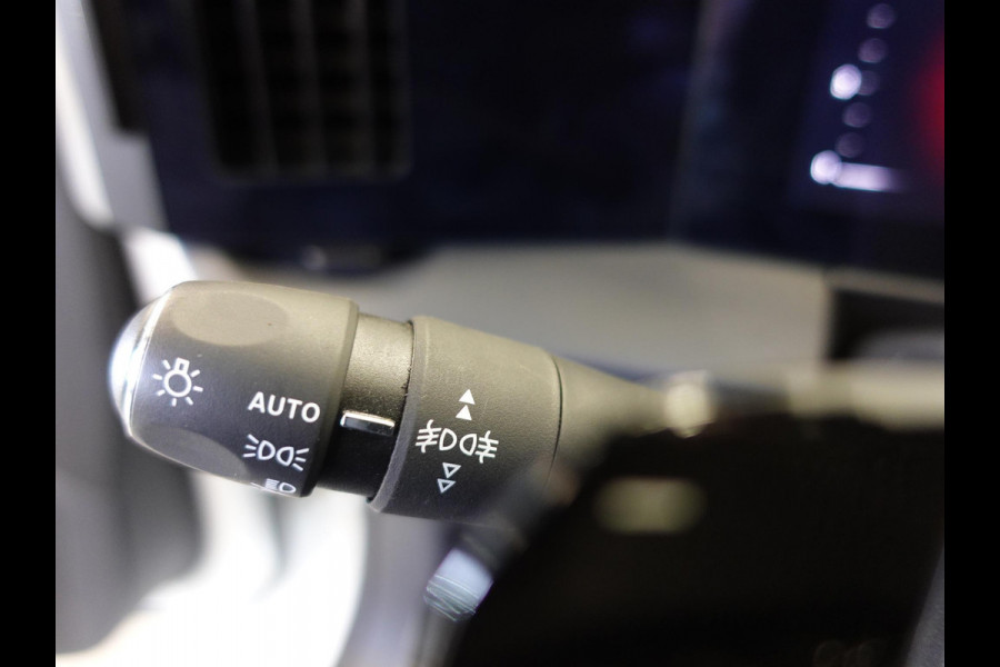 Opel Astra 1.2 Automaat GS Line | Climate control | Adaptive cruise control | LED | Voorstoelen verwarmd | Stuurwiel verwarmd | Achteruitrij camera 360* | Sfeer verlichting | Apple carplay/ Android auto