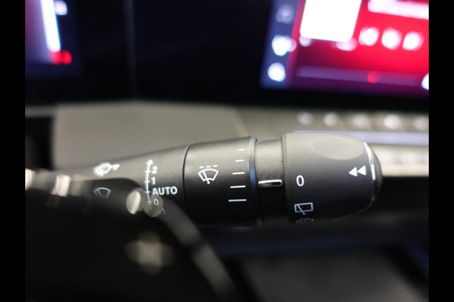 Opel Astra 1.2 Automaat GS Line | Climate control | Adaptive cruise control | LED | Voorstoelen verwarmd | Stuurwiel verwarmd | Achteruitrij camera 360* | Sfeer verlichting | Apple carplay/ Android auto