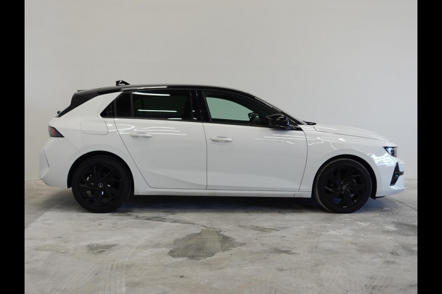 Opel Astra 1.2 Automaat GS Line | Climate control | Adaptive cruise control | LED | Voorstoelen verwarmd | Stuurwiel verwarmd | Achteruitrij camera 360* | Sfeer verlichting | Apple carplay/ Android auto