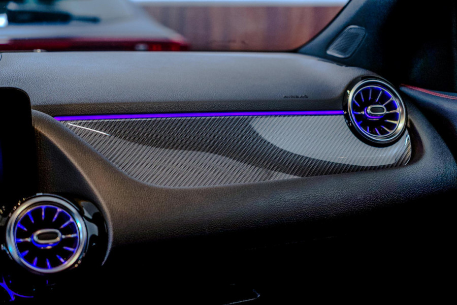 Mercedes-Benz GLA 250 e AMG Line Trekhaak|Dodehoek|Camera|Elektrische Achterklep|