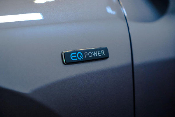 Mercedes-Benz GLA 250 e AMG Line Trekhaak|Dodehoek|Camera|Elektrische Achterklep|