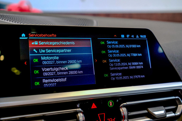 BMW 3-serie 330i High Executive M-Sport|Schuifdak|Laser|Elektr.Stoelen|