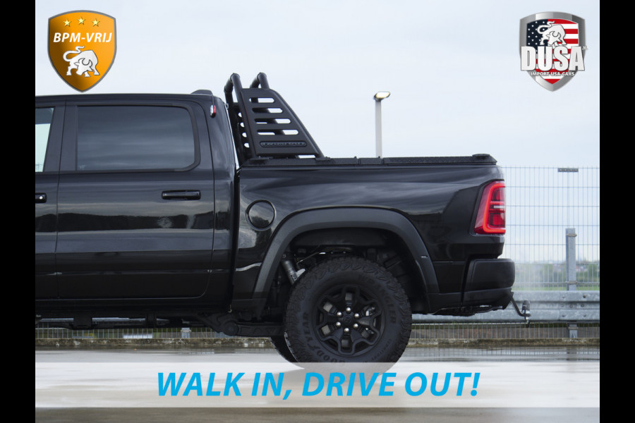 Dodge Ram | RHO | 3.0L Twin-Turbo I6 | 4x4 | Crew Cab | Black Edition | Panoramadak | 14,4-inch Touchscreen | Passenger Display | Getoonde accessoires zijn verkrijgbaar tegen meerprijs