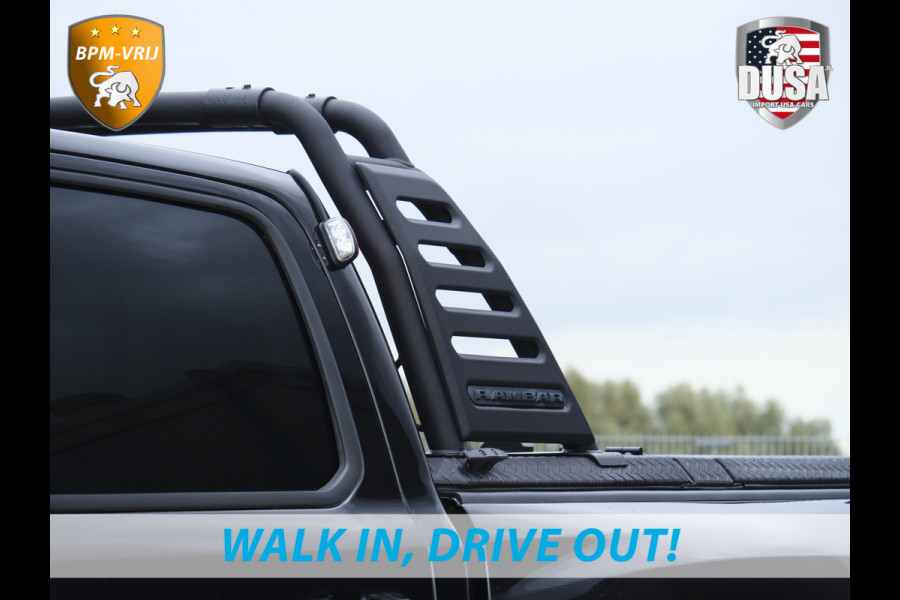 Dodge Ram | RHO | 3.0L Twin-Turbo I6 | 4x4 | Crew Cab | Black Edition | Panoramadak | 14,4-inch Touchscreen | Passenger Display | Getoonde accessoires zijn verkrijgbaar tegen meerprijs