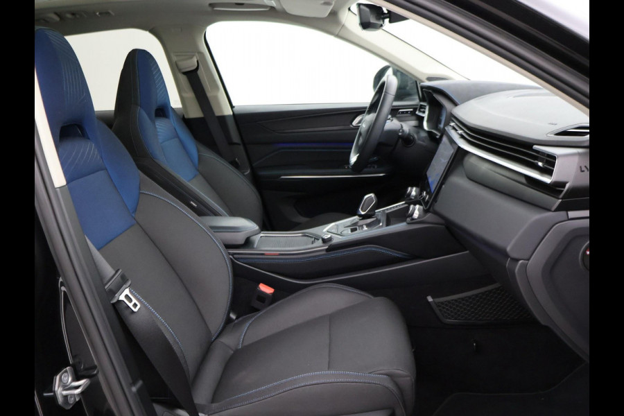 Lynk & Co 01 1.5 PLUG-IN 261 PK AUT. + PANORAMA | INFINTY AUDIO | ADAPTIVE CRUISE | CAMERA | 20 INCH | SFEERVERLICHTING