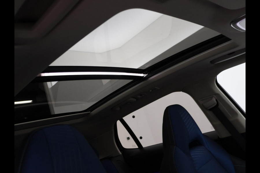 Lynk & Co 01 1.5 PLUG-IN 261 PK AUT. + PANORAMA | INFINTY AUDIO | ADAPTIVE CRUISE | CAMERA | 20 INCH | SFEERVERLICHTING