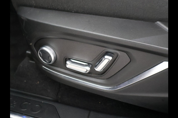 Lynk & Co 01 1.5 PLUG-IN 261 PK AUT. + PANORAMA | INFINTY AUDIO | ADAPTIVE CRUISE | CAMERA | 20 INCH | SFEERVERLICHTING