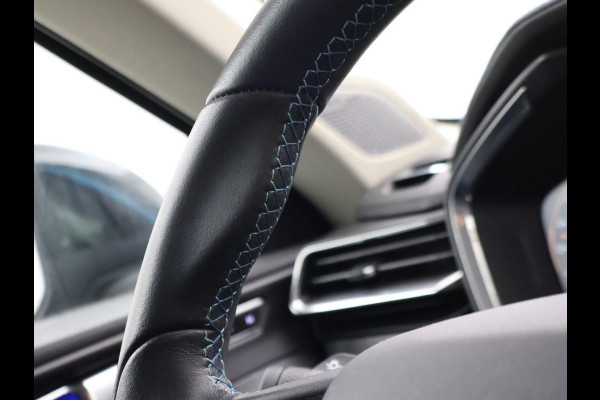 Lynk & Co 01 1.5 PLUG-IN 261 PK AUT. + PANORAMA | INFINTY AUDIO | ADAPTIVE CRUISE | CAMERA | 20 INCH | SFEERVERLICHTING