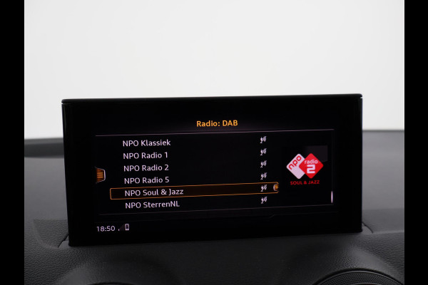 Audi Q2 35 TFSI 1.5 TSI 150 PK AUT. + ADAPTIVE CRUISE | CAMERA | APPLE CARPLAY | STOELVERW. | 27.804 KM!