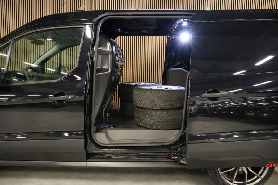 Ford Transit Connect 1.5 EcoBlue L2 120 PK | L+R Schuifdeur | Bi-Xenon | Navigatie | CarPlay | Camera | PDC V+A | DAB | Nieuwe APK | Dealer onderhouden