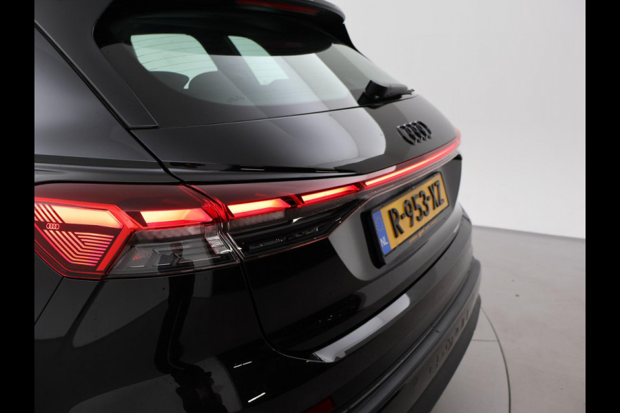 Audi Q4 e-tron 40 ADVANCED EDITION 77 KWH + LEDER SPORTINTERIEUR | ADAPTIVE CRUISE | 20 INCH | CAMERA | STOELVERW.