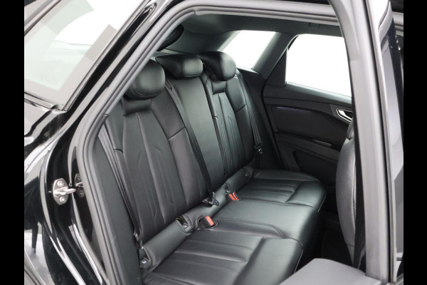 Audi Q4 e-tron 40 ADVANCED EDITION 77 KWH + LEDER SPORTINTERIEUR | ADAPTIVE CRUISE | 20 INCH | CAMERA | STOELVERW.