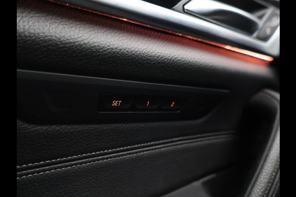 BMW 5 Serie Touring 520i HE LUXURY + PANORAMA | HEAD-UP | LIVE COCKPIT | 1e EIGENAAR | SFEERVERLICHTING | LEDER