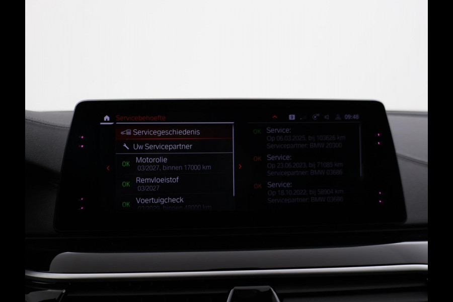 BMW 5 Serie Touring 520i HE LUXURY + PANORAMA | HEAD-UP | LIVE COCKPIT | 1e EIGENAAR | SFEERVERLICHTING | LEDER