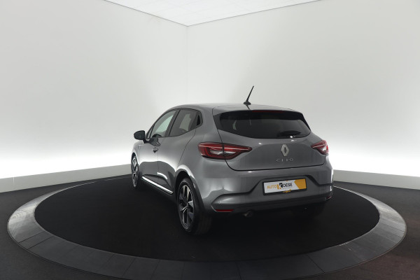 Renault Clio TCe 90 Evolution | Navigatie | Parkeersensoren | Apple Carplay