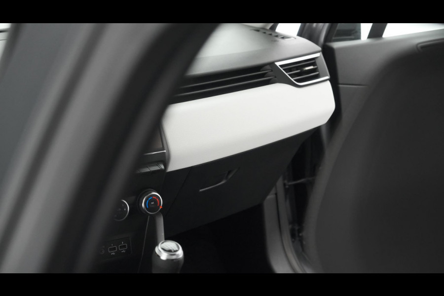 Renault Clio TCe 90 Evolution | Navigatie | Parkeersensoren | Apple Carplay