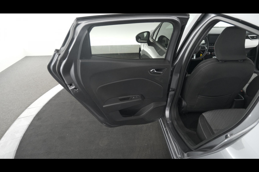 Renault Clio TCe 90 Evolution | Navigatie | Parkeersensoren | Apple Carplay